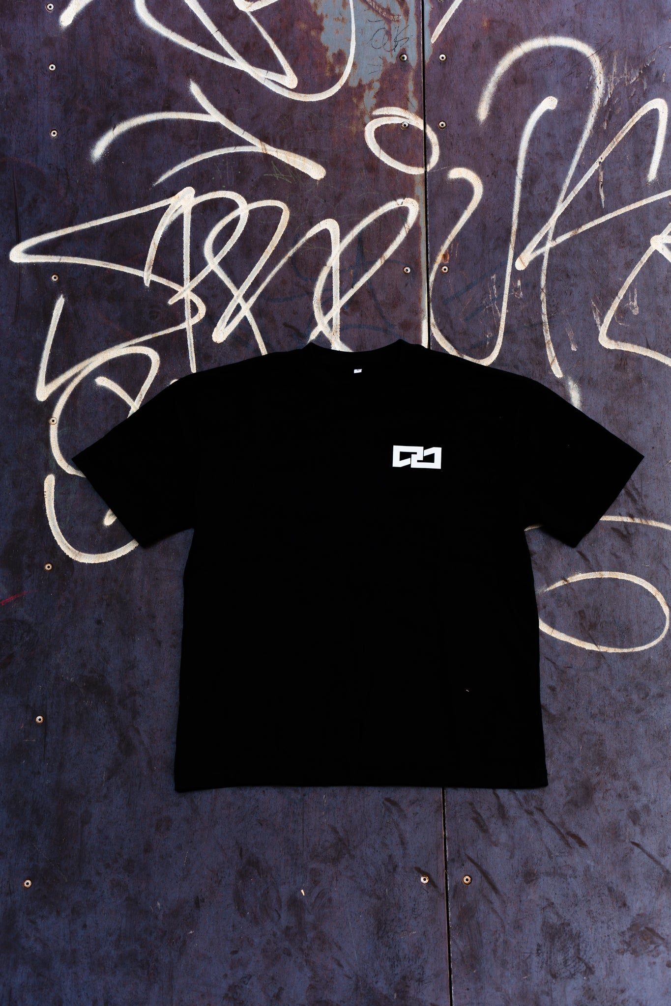 "Swirl" Black TEE