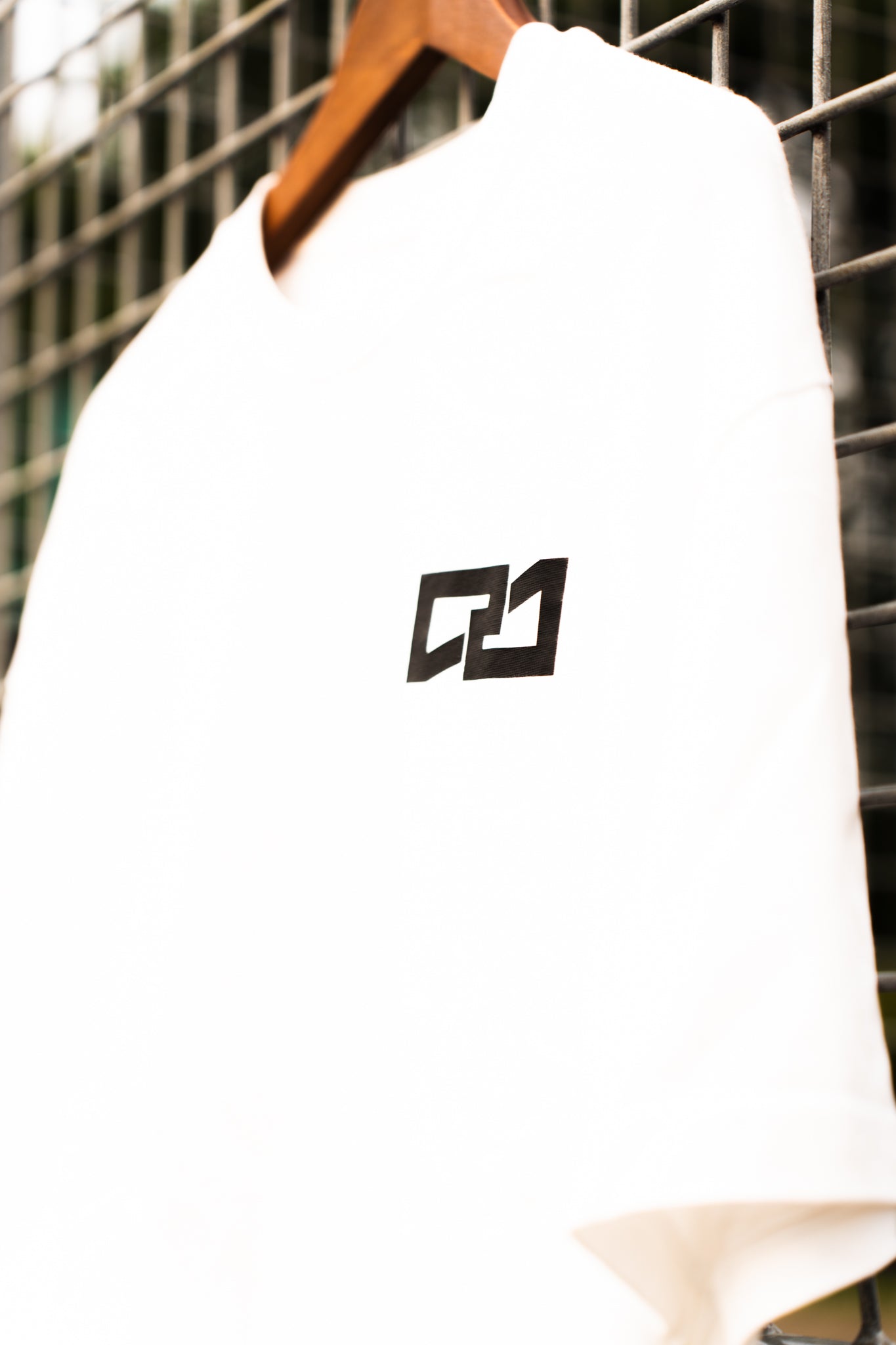 "Swirl" White TEE